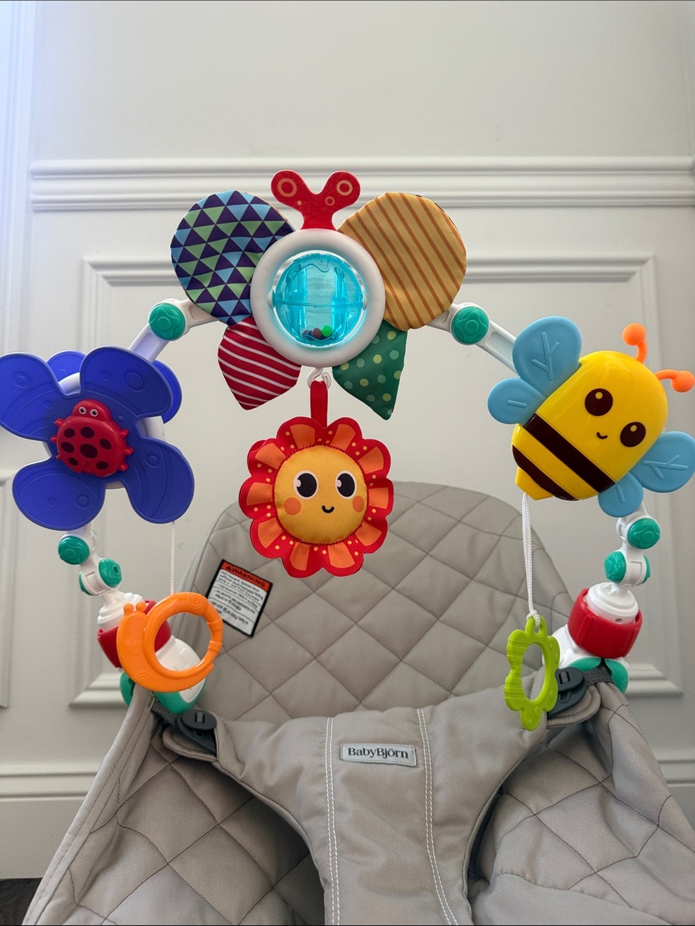BabyBjorn Baby Bouncer Bliss With Toy Bar 4 Positions Toddler Seat Portable - Picture 14 of 17